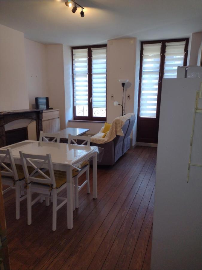 1er Etage Proche Des Termes